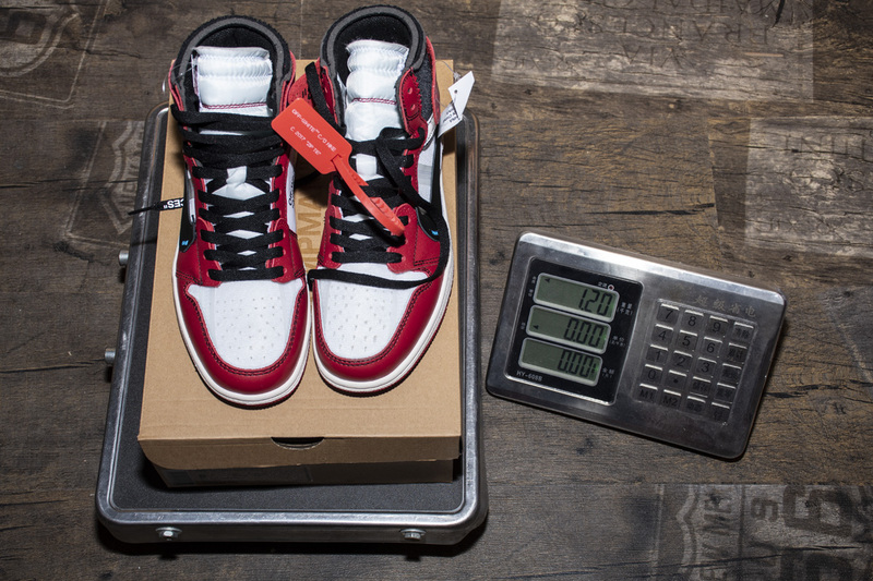 Off-White X Air Jordan 1 Retro High OG 'Chicago' AA3834-101 - Exclusive Limited Edition Sneakers