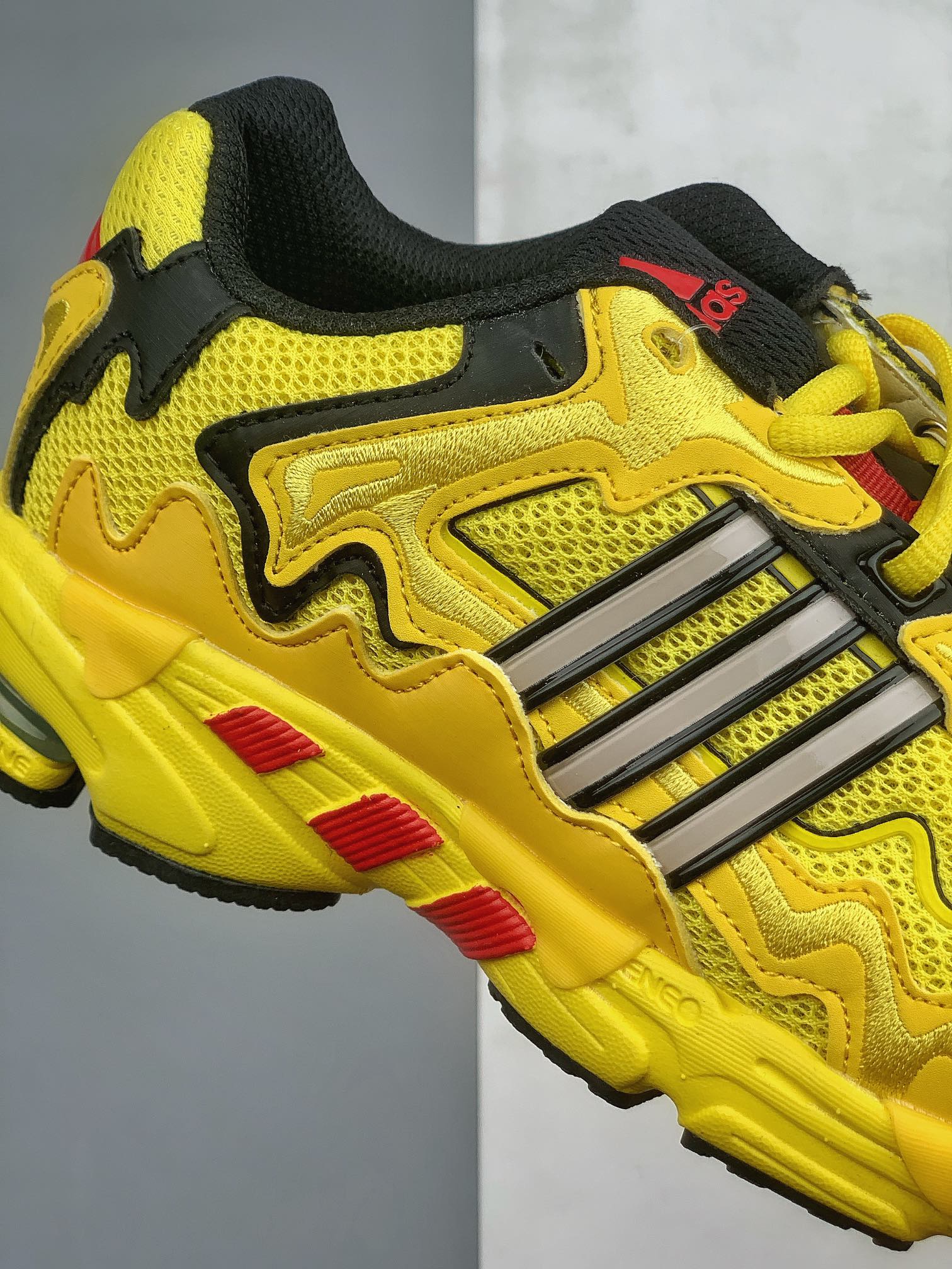 Adidas Bad Bunny x Response CL Yellow GY0101 - Limited Edition Collaboration