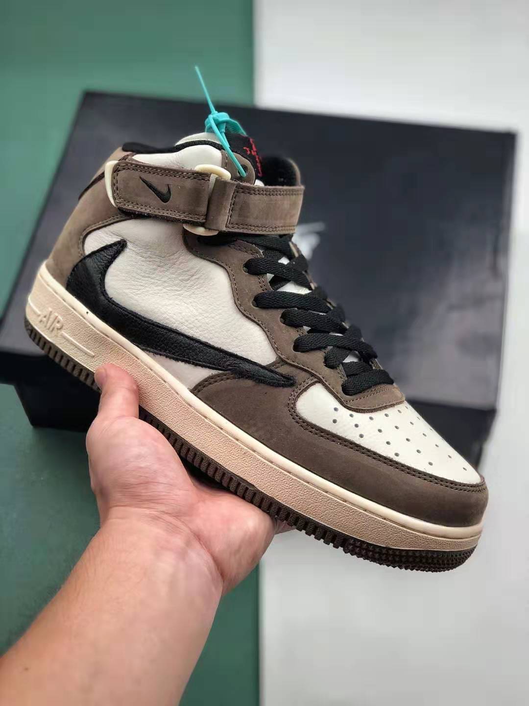 Travis Scott x Nike Air Force 1 Mid 07 Beige Brown White 804609-168 – Limited Edition Sneakers