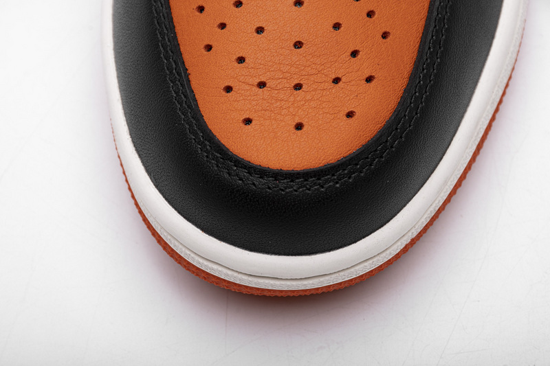 Air Jordan 1 Retro High OG 'Shattered Backboard' 555088-005 - Iconic Footwear for Sneaker Enthusiasts