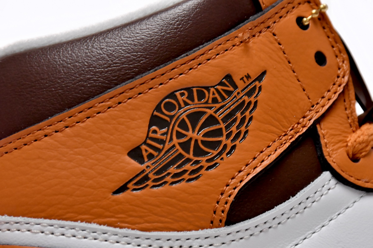 Air Jordan 1 High OG 'Starfish' DO9369-101 - Iconic Sneaker with Eye-Catching Style!